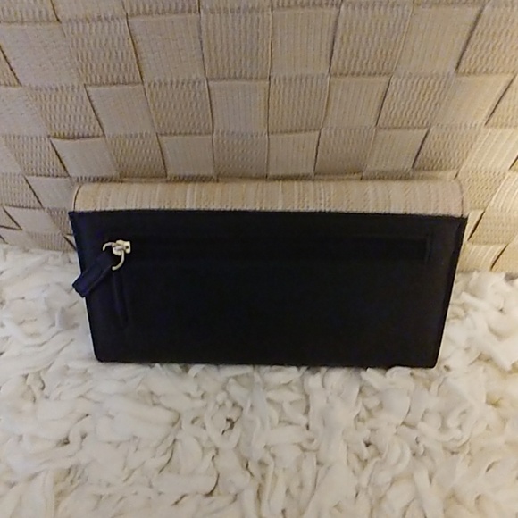 Wallet - Picture 2 of 3